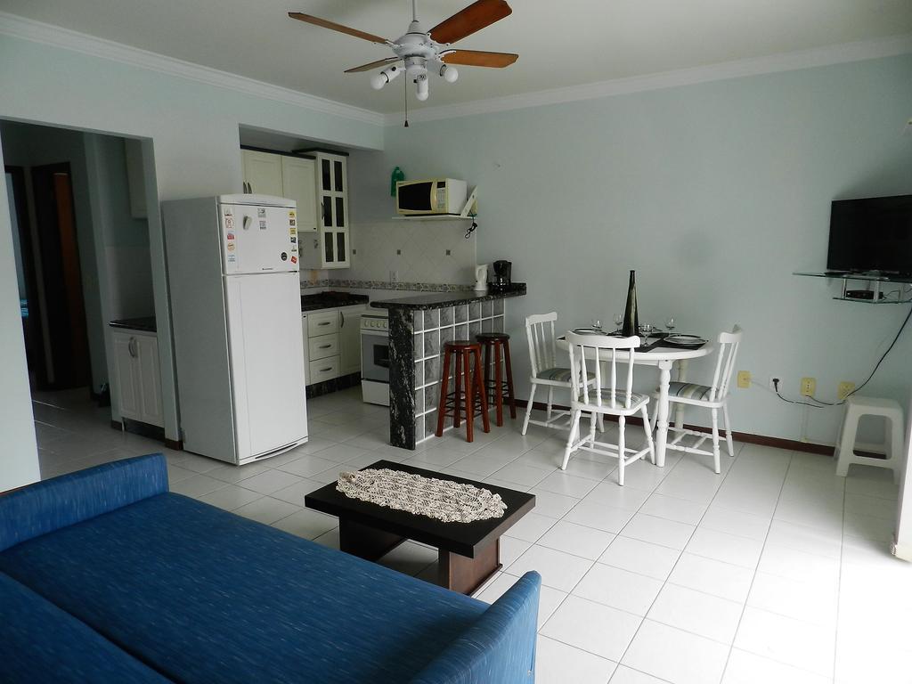 Residencial Jardim Palmeiras Bombinhas Εξωτερικό φωτογραφία